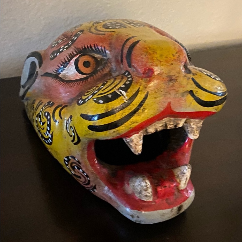 Handcrafted Mexican Folk Art Carved Wood Jaguar Leopard Wall Mask Sculpture - Picture 5 of 7